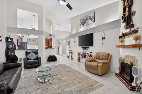 9219 Vineland Court #D, Boca Raton FL - photo 18 of 52