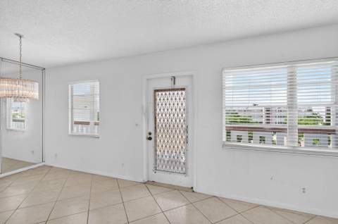 4044 Wolverton C, Boca Raton FL - photo 14 of 96