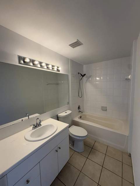 616 Clearwater Park Road #611, West Palm Beach FL - photo 11 of 15