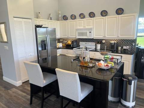 4194 Imperial Isle Drive, Lake Worth FL - photo 20 of 54