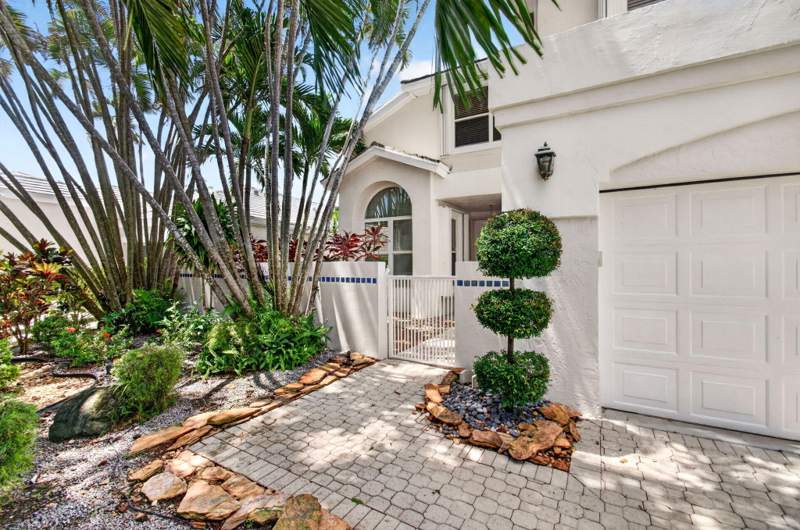 3 bedroom Single Family Residence at 7848 Travlers Tree Drive, Boca Pointe, Boca Raton — photo 3