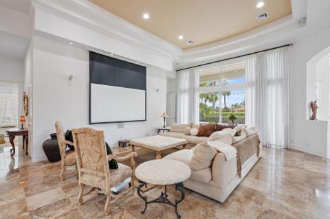 9054 Lakes Boulevard, West Palm Beach FL - photo 8 of 57