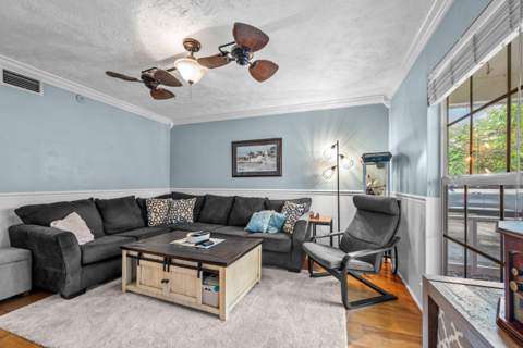 330 NE Town Terrace, Jensen Beach FL - photo 17 of 40