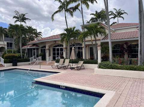 1103 Glenmoor Drive, West Palm Beach FL - photo 16 of 26