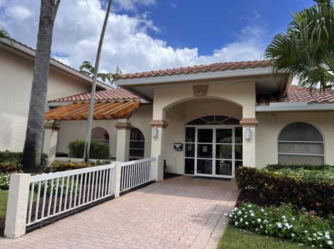 1103 Glenmoor Drive, West Palm Beach FL - photo 20 of 26