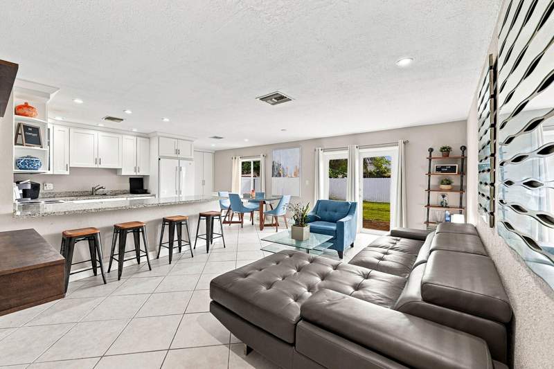 4 bedroom Single Family Residence at 7804 SW 6th Court, North Lauderdale Village Sec 4, North Lauderdale — photo 3