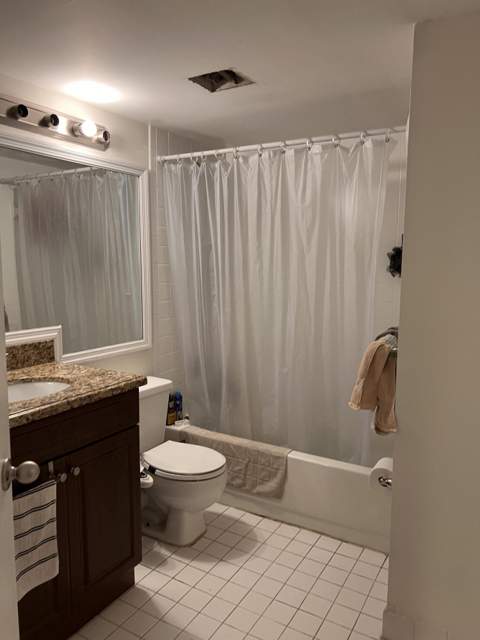 1103 Glenmoor Drive, West Palm Beach FL - photo 6 of 26