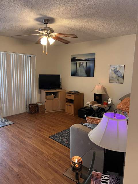1103 Glenmoor Drive, West Palm Beach FL - photo 13 of 26