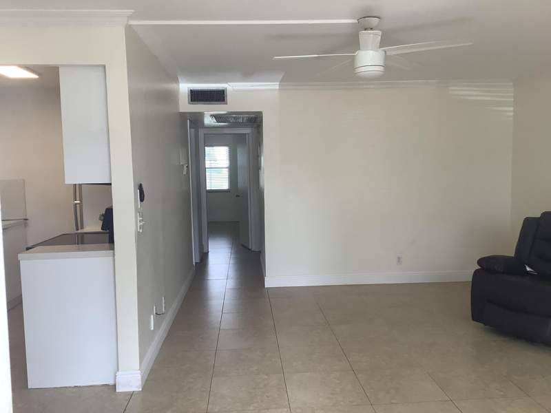 2 bedroom Condominium at 1045 Exeter C #1045, Exeter At Century Village Condo, Boca Raton — photo 4