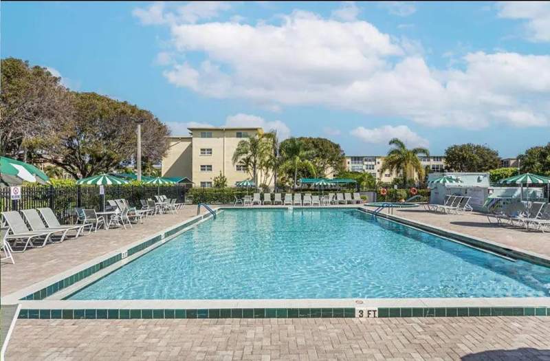 2 bedroom Condominium at 2615 NE 3rd Court #4030, Village Royale Greenwood Condo, Boynton Beach — photo 5
