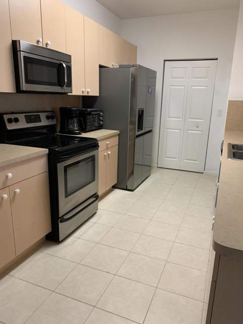 3569 S Forest Hill Boulevard #106, Palm Springs FL - photo 6 of 23