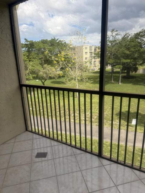 7710 NW 50th Street #304, Lauderhill FL - photo 10 of 21