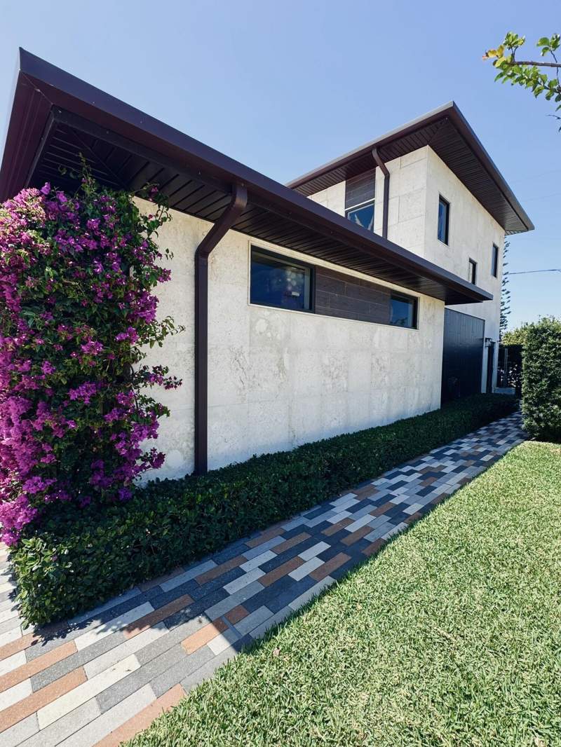 5 bedroom Single Family Residence at 301 Palmetto Street, Broadmoor Sec 1, West Palm Beach — photo 2