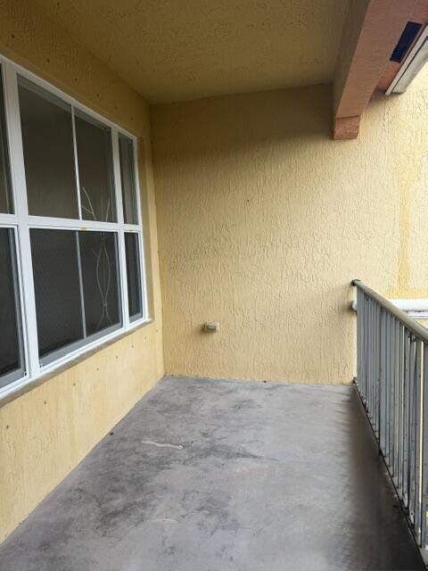 2 bedroom Condominium at 3569 S Forest Hill Boulevard #106, Rosemont Condo, Palm Springs — photo 2