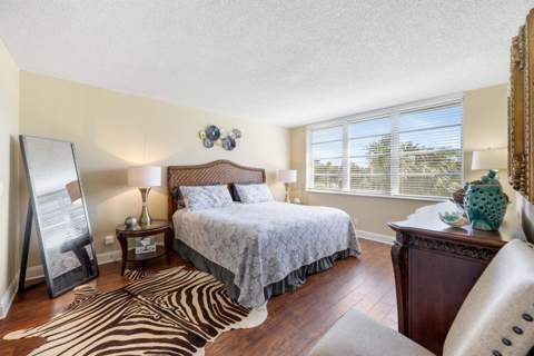 900 Dogwood Drive #339, Delray Beach FL - photo 10 of 43