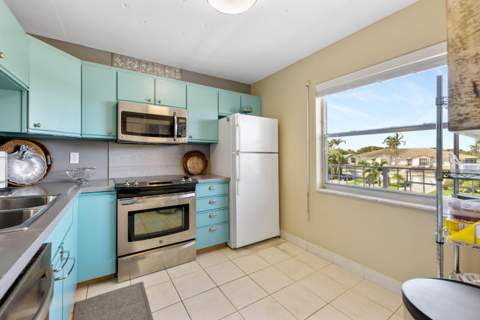 900 Dogwood Drive #339, Delray Beach FL - photo 21 of 43