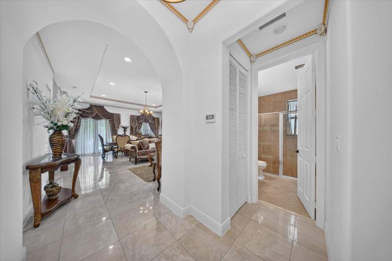 4 bedroom Single Family Residence at 3686 NW 85th Terrace, Monterra Plat, Cooper City — photo 4