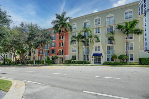 780 S Sapodilla Avenue #412, West Palm Beach FL - photo 18 of 19