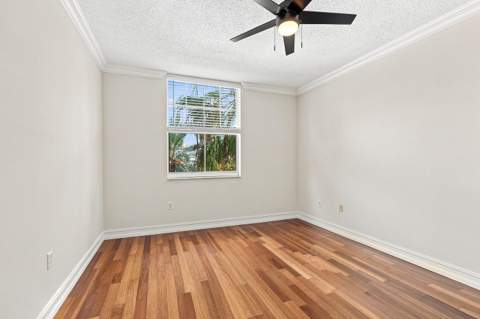 780 S Sapodilla Avenue #412, West Palm Beach FL - photo 10 of 19
