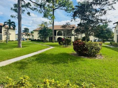3541 Long Pine Court #C-1, Greenacres FL - photo 21 of 27