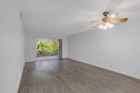 1400 NE 57th Street #304, Fort Lauderdale FL - photo 10 of 23