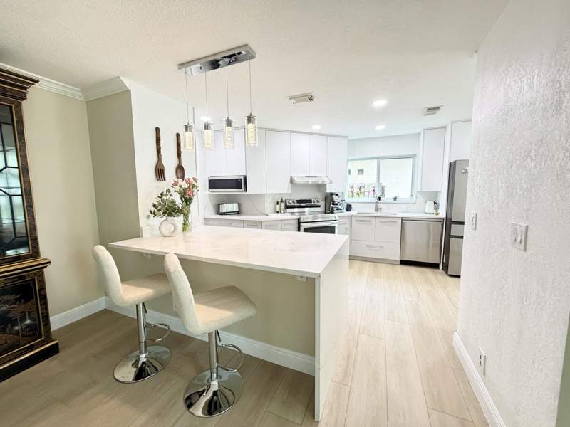 3 bedroom Single Family Residence at 4742 NW 5th Court, Cocopalms Plat, Coconut Creek — photo 5