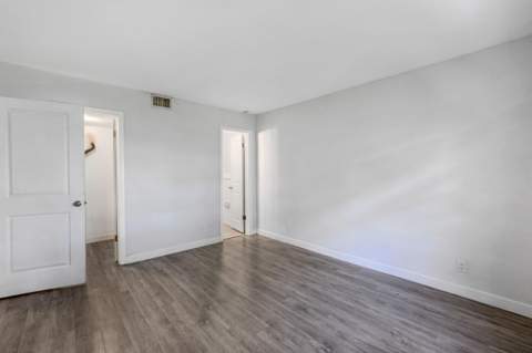 1400 NE 57th Street #304, Fort Lauderdale FL - photo 6 of 23