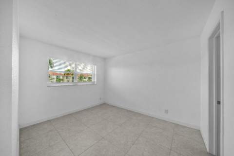 2016 S Federal Highway #404, Boynton Beach FL - photo 18 of 51