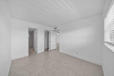 2016 S Federal Highway #404, Boynton Beach FL - photo 19 of 51