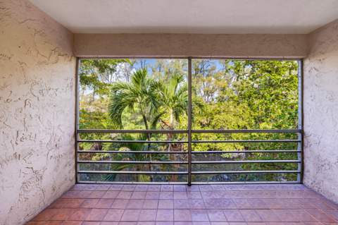 1400 NE 57th Street #304, Fort Lauderdale FL - photo 13 of 23