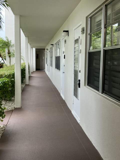 130 Southampton B, West Palm Beach FL - photo 19 of 22