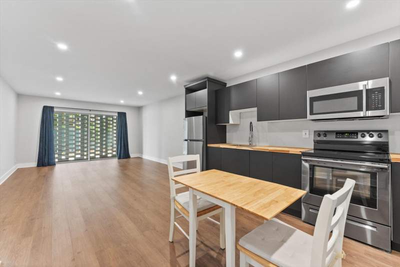 2 bedroom Condominium at 1500 Crescent Circle #A14, Apartments At Timberlake Condo, Lake Park — photo 3