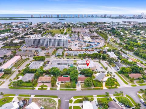 1500 Crescent Circle #A14, Lake Park FL - photo 18 of 22