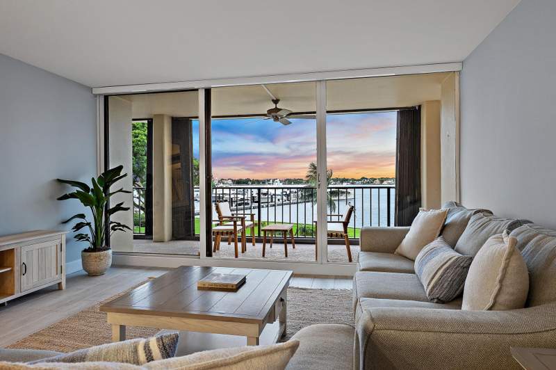 3 bedroom Condominium at 134 Lakeshore Drive #316, Old Port Cove Condo Two, North Palm Beach — photo 3