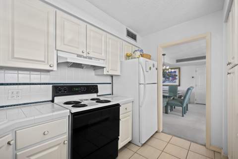 134 Lakeshore Drive #814, North Palm Beach FL - photo 9 of 29