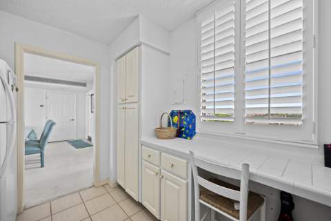 134 Lakeshore Drive #814, North Palm Beach FL - photo 10 of 29