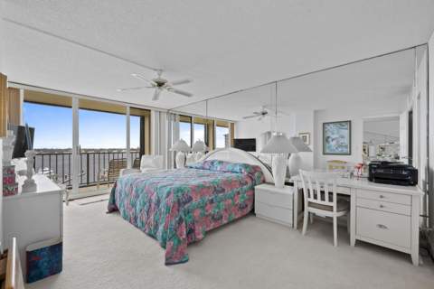 134 Lakeshore Drive #814, North Palm Beach FL - photo 12 of 29