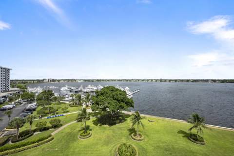 134 Lakeshore Drive #814, North Palm Beach FL - photo 19 of 29