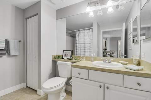 8303 Myrtlewood Circle, Palm Beach Gardens FL - photo 19 of 31