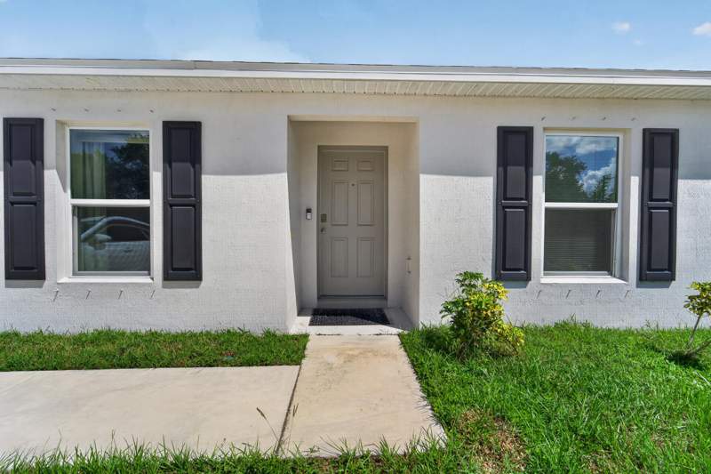 3 bedroom Single Family Residence at 1051 SW Becker Road, Port St Lucie Section 33, Port St. Lucie — photo 4