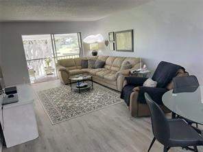 9300 N Hollybrook Lake Drive #304, Pembroke Pines FL - photo 8 of 34