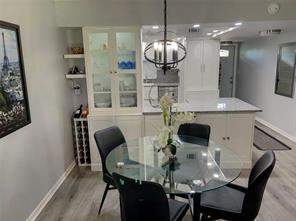 9300 N Hollybrook Lake Drive #304, Pembroke Pines FL - photo 7 of 34
