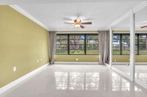6073 Balboa Circle #105, Boca Raton FL - photo 9 of 22