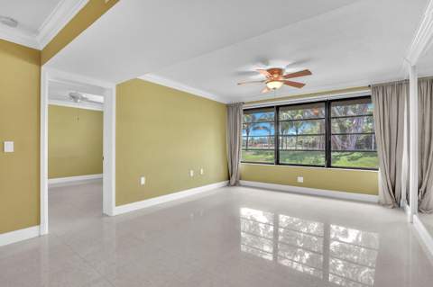 6073 Balboa Circle #105, Boca Raton FL - photo 11 of 22