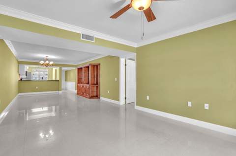 6073 Balboa Circle #105, Boca Raton FL - photo 12 of 22