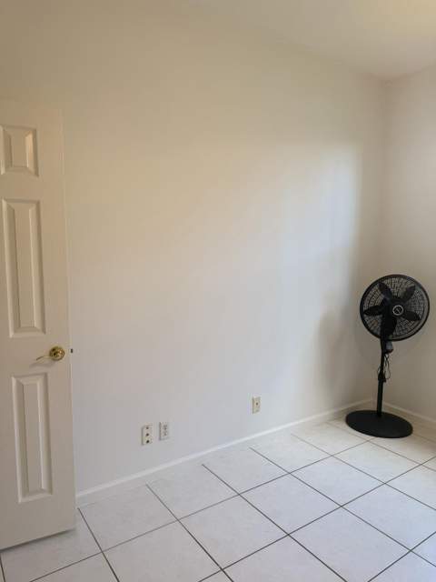10724 ROYAL CARIBBEAN Circle, Boynton Beach FL - photo 8 of 42
