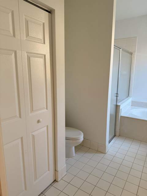 10724 ROYAL CARIBBEAN Circle, Boynton Beach FL - photo 24 of 42