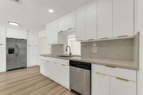 6340 Liberty Street, Hollywood FL - photo 7 of 32