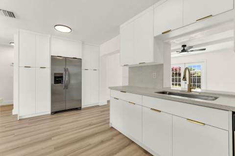6340 Liberty Street, Hollywood FL - photo 8 of 32