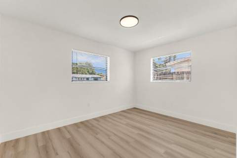 6340 Liberty Street, Hollywood FL - photo 11 of 32
